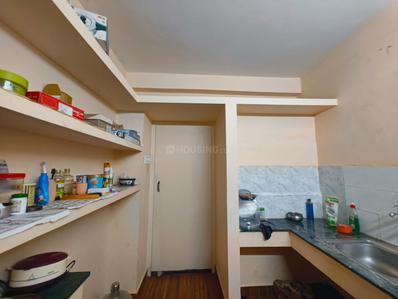 Kitchen Image of 900 Sq.ft 2 BHK Apartment / Flat for rent in  Ravimurugans Radha Apartments, PN Pudur Coimbatore for Rs. 13000