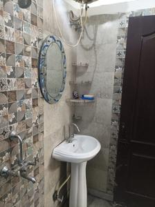 Bathroom Image of 1650 Sq.ft 2 BHK Builder Floor for rent in Aman Vihar Dehradun for Rs. 28000