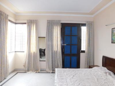 Bedroom Image of 2800 Sq.ft 4 BHK Independent House for rent in Sector 50 Noida for Rs. 120000