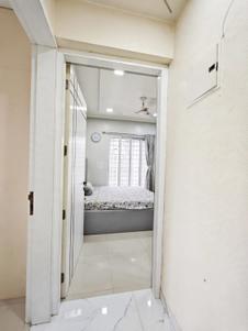 Image of 1200 Sq.ft 3 BHK Apartment / Flat for sale in Sheth Vasant Lawns, Thane West, Thane for Rs. 32000000