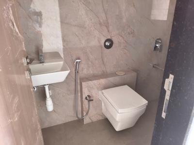Image of 750 Sq.ft 2 BHK Apartment / Flat for rent in Oxford Navrang Crystal, Goregaon West, Mumbai for Rs. 65000