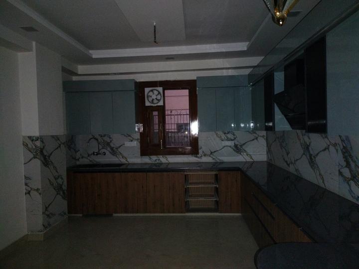 Jai chanda Associate Main Image 1