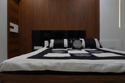 Bedroom Image of 1200 Sq.ft 2 BHK Apartment / Flat for rent in Eklingji Radhe Skyline, Sanand Ahmedabad for Rs. 22000