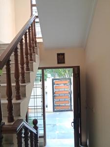 Staircase Image of 1200 Sq.ft 2 BHK Independent House for rent in Sector 47 Noida for Rs. 24500