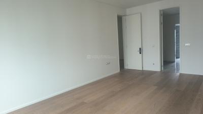Bedroom Image of 6256 Sq.ft 4.5 BHK Apartment / Flat for sale in Magarpatta City Pune for Rs. 140000000
