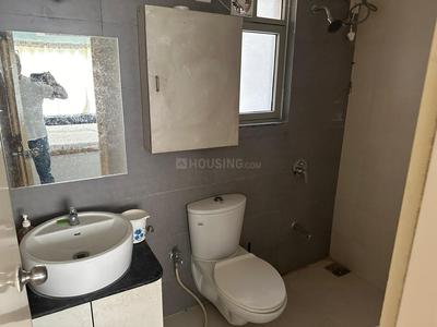 Image of 1080 Sq.ft 2 BHK Apartment / Flat for rent in Adani The Meadows, Shantigram, Ahmedabad for Rs. 35000