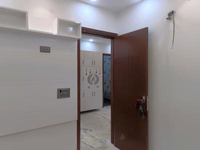 Bedroom Image of 850 Sq.ft 3 BHK Builder Floor for sale in Sector 23 Rohini New Delhi for Rs. 9400000