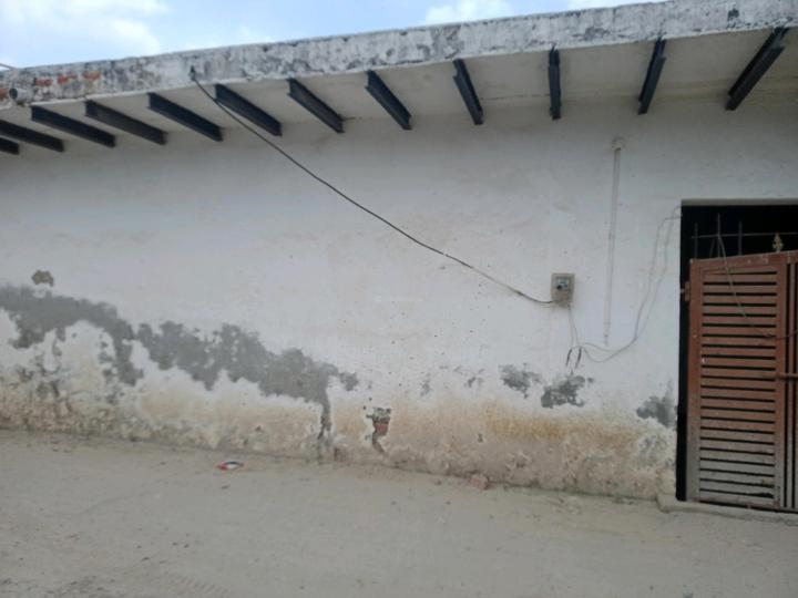 Block C, Sector 81 Main Image 1