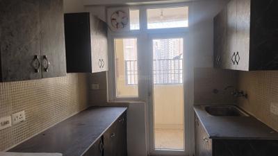 Kitchen Image of 1180 Sq.ft 2.5 BHK Apartment / Flat for sale in Amrapali Silicon City, Sector 76 Noida for Rs. 11800000