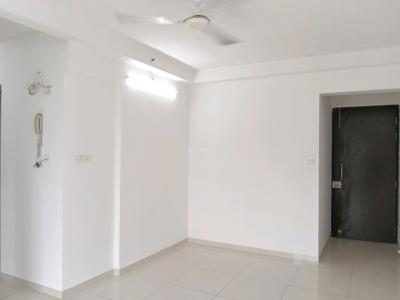 Living Room Image of 850 Sq.ft 2 BHK Apartment / Flat for rent in Godrej Emerald, Kasarvadavali Thane for Rs. 28599