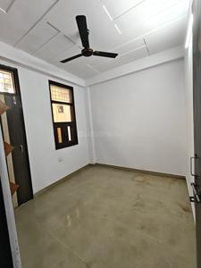 Bedroom Image of 800 Sq.ft 2 BHK Builder Floor for sale in First Choice Realty Builder Floor, Mahavir Enclave New Delhi for Rs. 3800000