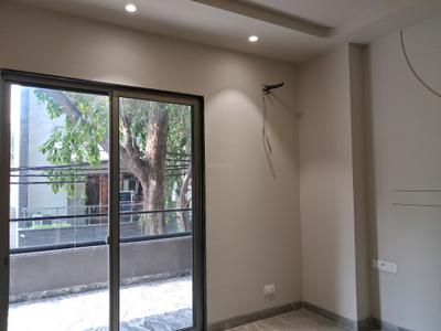 Bedroom Image of 1800 Sq.ft 3 BHK Builder Floor for sale in Paschim Vihar New Delhi for Rs. 37500000
