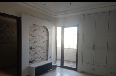 Bedroom Image of 1650 Sq.ft 3 BHK Builder Floor for sale in Paschim Vihar New Delhi for Rs. 43000000
