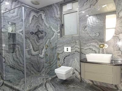 Bathroom Image of 3400 Sq.ft 4 BHK Builder Floor for sale in South Extension II New Delhi for Rs. 170000000