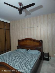 Bedroom Image of 2150 Sq.ft 3 BHK Builder Floor for rent in Sector 15A Noida for Rs. 75000