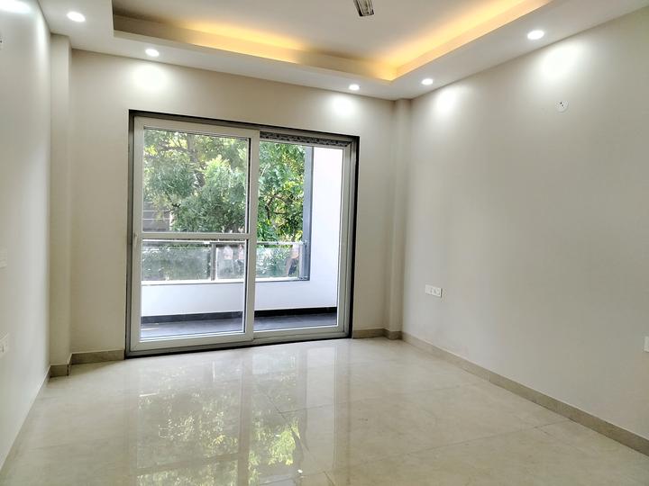 DLF Phase 3 Bedroom 1