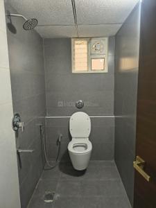 Bathroom Image of 707 Sq.ft 2 BHK Apartment / Flat for rent in Risinia Oyster, Bachupally Hyderabad for Rs. 35000