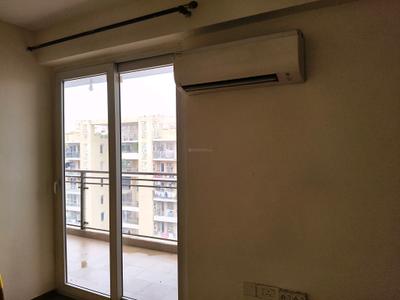 Bedroom Image of 2222 Sq.ft 4 BHK Apartment / Flat for sale in DLF The Primus, Sector 82A Gurgaon for Rs. 41000000