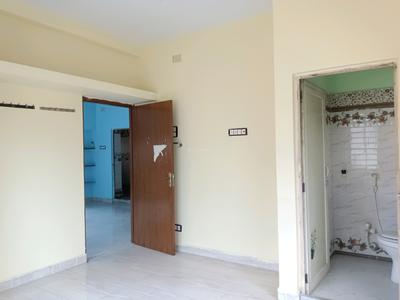 Bedroom Image of 1000 Sq.ft 2 BHK Apartment / Flat for rent in Santragachi Howrah for Rs. 14000
