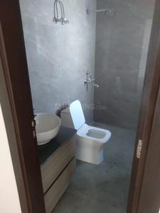 Bathroom Image of 5040 Sq.ft 5 BHK Villa for rent in Utrathiya Zirakpur for Rs. 60000