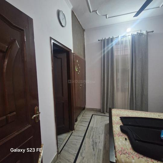Model Town Phase 2, Model Town Bedroom 1