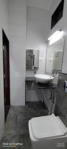 Bathroom Image of 900 Sq.ft 2 BHK Independent House for rent in Yerawada Pune for Rs. 27500