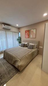 Bedroom Image of 650 Sq.ft 2 BHK Apartment / Flat for sale in Darshan Aura, Byculla Mumbai for Rs. 25000000