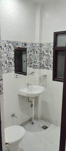 Bathroom Image of Sehgal Niwas in Shakarpur Khas, New Delhi