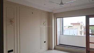 Bedroom Image of 2400 Sq.ft 3 BHK Builder Floor for sale in Sector 10 Gurgaon for Rs. 24500000