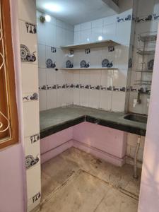 Kitchen Image of 600 Sq.ft 1 BHK Apartment / Flat for rent in Vasant Vihar New Delhi for Rs. 25000