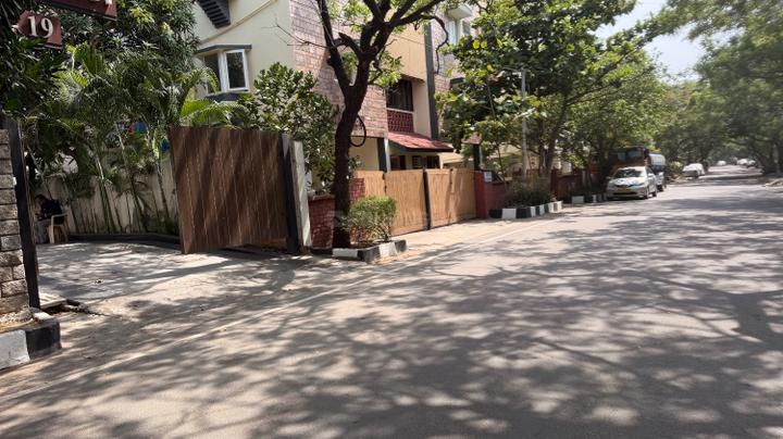 Kasturibai Nagar Main Image 1