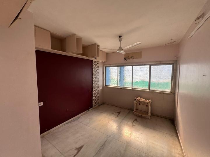 Unnat Nagar Bedroom 1