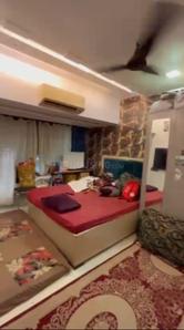 Hall Image of 680 Sq.ft 2 BHK Apartment / Flat for sale in Al Khaibar, Andheri West Mumbai for Rs. 18000000
