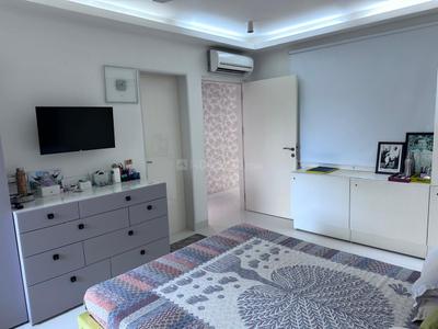 Bedroom Image of 1850 Sq.ft 3 BHK Apartment / Flat for sale in Juhu Mumbai for Rs. 102500000