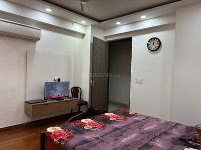 Bedroom Image of 4874 Sq.ft 4 BHK Apartment / Flat for rent in Parx Laureate, Sector 108 Noida for Rs. 150000