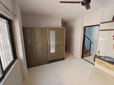Bedroom Image of 711 Sq.ft 3 BHK Independent House for sale in Jahangirabad Surat for Rs. 10500000