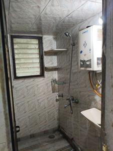 Bathroom Image of 500 Sq.ft 1 BHK Apartment / Flat for rent in Dahisar West Mumbai for Rs. 25000