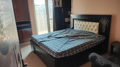 Bedroom Image of 1010 Sq.ft 2 BHK Apartment / Flat for sale in Mahagun Moderne, Sector 78 Noida for Rs. 17000000