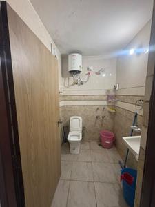 Bathroom Image of 600 Sq.ft 1 BHK Apartment / Flat for rent in Vasant Kunj New Delhi for Rs. 32000