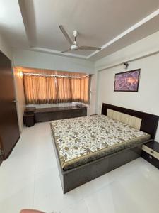 Bedroom Image of 2000 Sq.ft 3 BHK Apartment / Flat for sale in Satellite Ahmedabad for Rs. 12500000