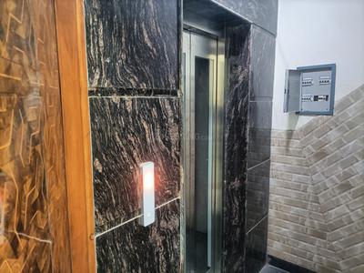 Bathroom Image of 990 Sq.ft 3 BHK Builder Floor for sale in Krishna Nagar New Delhi for Rs. 10000000