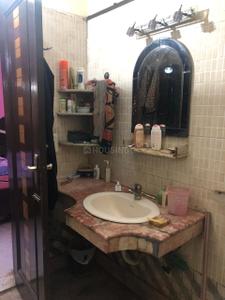 Bathroom Image of 1500 Sq.ft 3 BHK Builder Floor for sale in Jaipuria Sunrise Enclave, Kaushambi Ghaziabad for Rs. 16000000