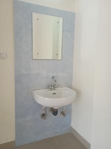Image of 820 Sq.ft 1 BHK Apartment / Flat for rent in DDA Flats Sector 14, Sector 14 Dwarka, New Delhi for Rs. 28000