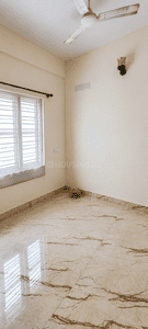 Image of 900 Sq.ft 2 BHK Apartment / Flat for rent in Ejipura, Bengaluru for Rs. 28000