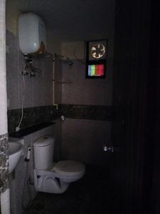 Bedroom One Image of 1664 Sq.ft 3 BHK Apartment / Flat for rent in Amrapali Pan Oasis, Sector 70 Noida for Rs. 38600