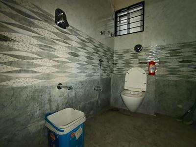 Bathroom Image of 2100 Sq.ft 4 BHK Villa for sale in Bhayli Vadodara for Rs. 17100000
