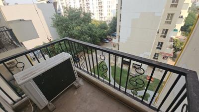 Image of 1310 Sq.ft 3 BHK Apartment / Flat for sale in Emaar Emerald Estate, Sector 65, Gurgaon for Rs. 24000000