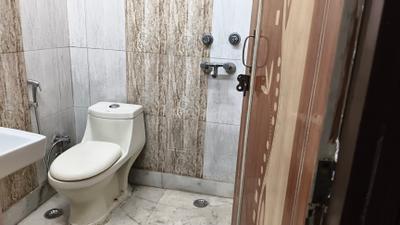 Image of 1000 Sq.ft 2 BHK Builder Floor for sale in Lajpat Nagar, New Delhi for Rs. 16000000