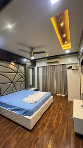 Bedroom Image of 1420 Sq.ft 3 BHK Apartment / Flat for rent in Pacifica La Habitat, Thaltej Ahmedabad for Rs. 80000