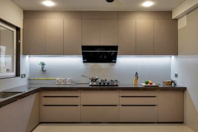 Kitchen Image of 2450 Sq.ft 3 BHK Apartment / Flat for rent in Superia Sky Superia, Bharthana Surat for Rs. 65000